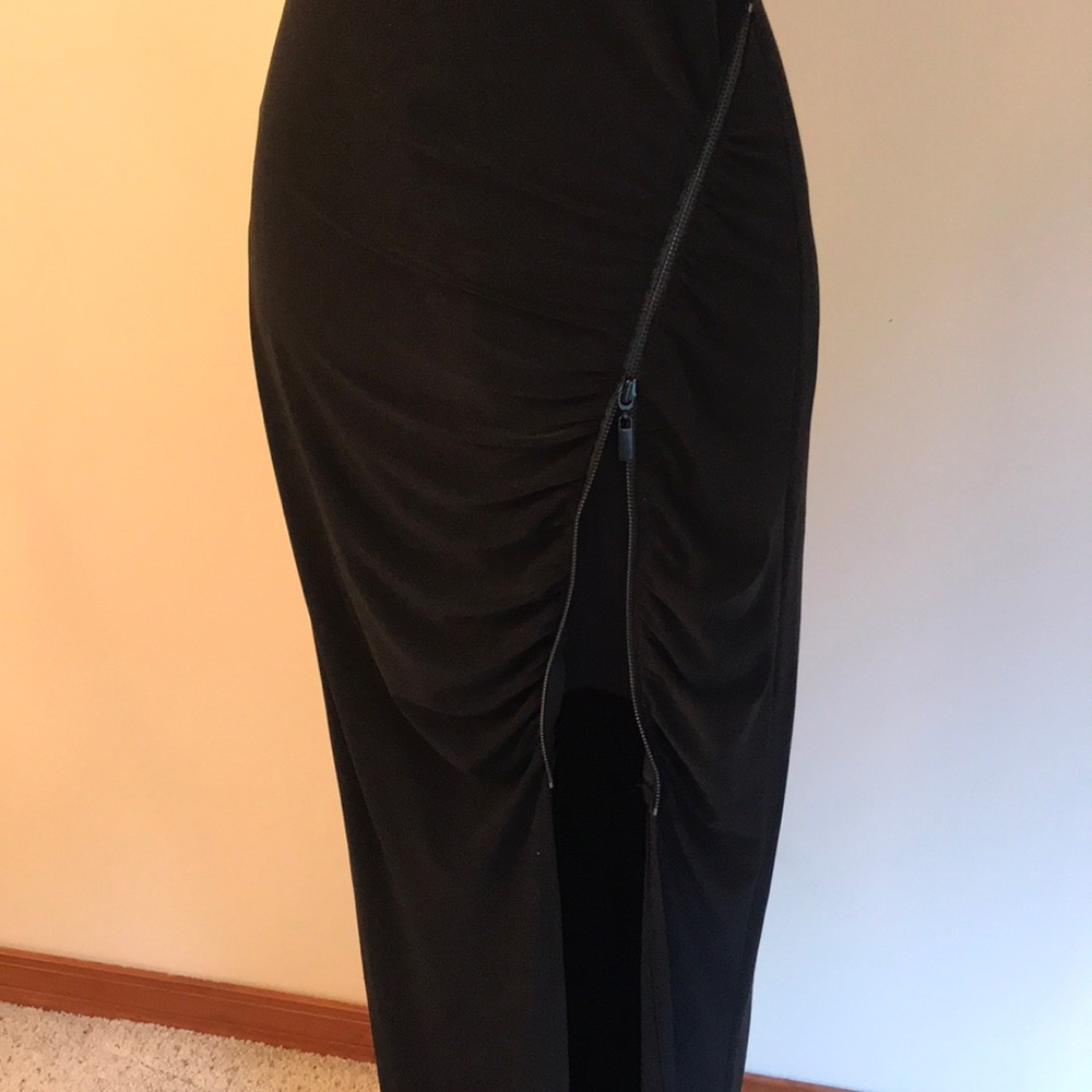 Cache Dress - Picture 2 of 7